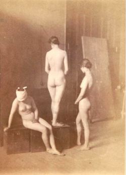 realityayslum:  Thomas Eakins  Three Female