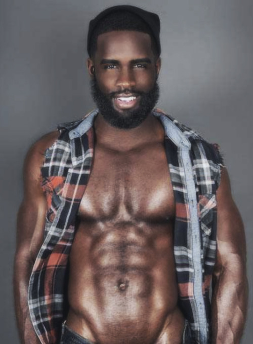 blackgirlsrpretty2:  I think this is what Jesus really looked like…
