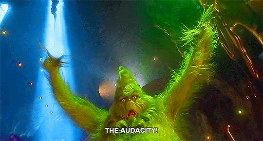 lokiprincess:#my moods during Christmas family gatherings