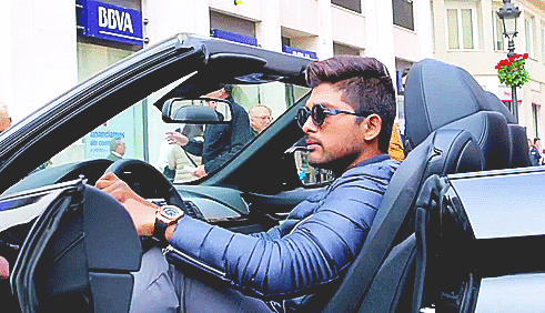 tollywoodprema:  Son of Sathyamurthy trailer X