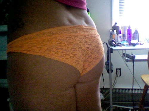 theideal-life:  A little “pre-easter”, dimple appreciation, ass! ;) enjoy, xoxo 