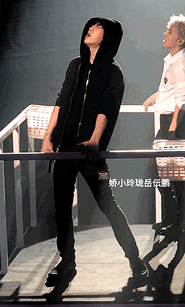 silencesneeze: even park chanyeol doesn’t know what park chanyeol will do next