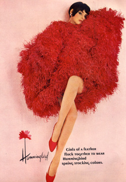 vintagefashionandbeauty:Harper’s Bazaar, 1965. (x)
