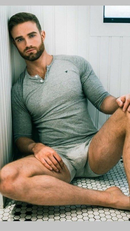 gayladsadventure: For more of the best follow me at gayladsadventure.tumblr.com. Updated daily and I follow back. Over 65,000 followers and 60,000  posts can’t be wrong!  