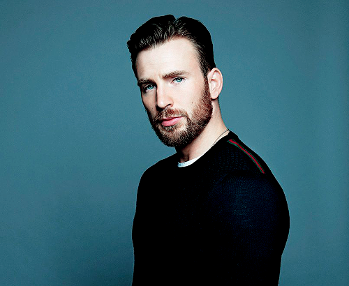 lukes-cages-deactivated20160407: “The fact is there’s a lot of better actors than I am who are out there and aren’t working, so I’m still trying to come into my own. I think if I thought I had a distinguishing quality, I think that might be a