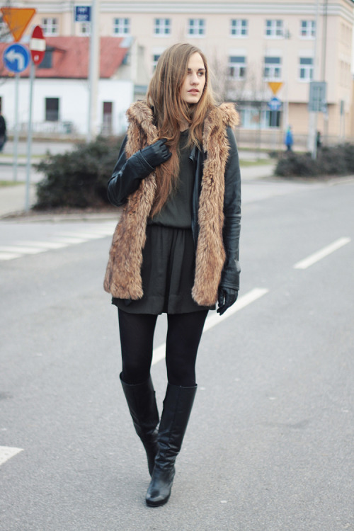 (via SO IN CARMEL: Fur vest and two tone dress)