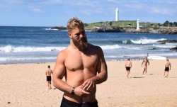 rugby4men:  St George Illawarras at the beach 😏