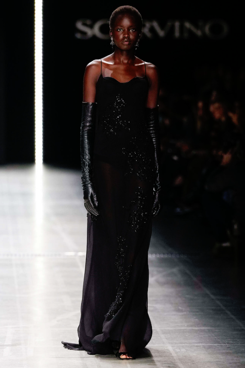 ERMANNO SCERVINO Fall/Winter RTW 2025 If You Want To Support This Blog Consider Donating To: Ko-fi.com/fashionrunways