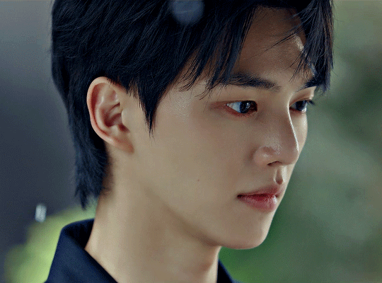 love sight — "Mr. Jeong Gu-Won, marry me." My Demon (2023 -...