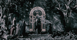 momopuff:GIF/GRAPHIC TAG GAME: favorite lotr location | tagged by elveinking​TAGGING: mithrilbilbo, 