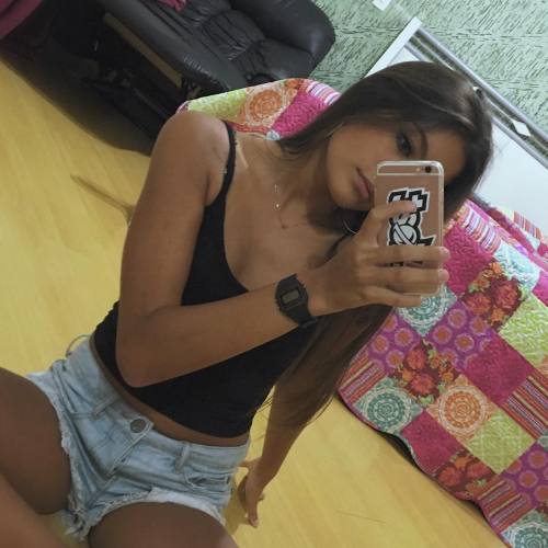 http://streetgrl.tumblr.com/post/156365825407