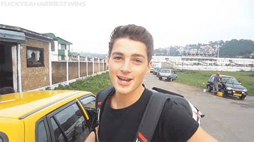 fuckyeaharriestwins:Finn in India! 