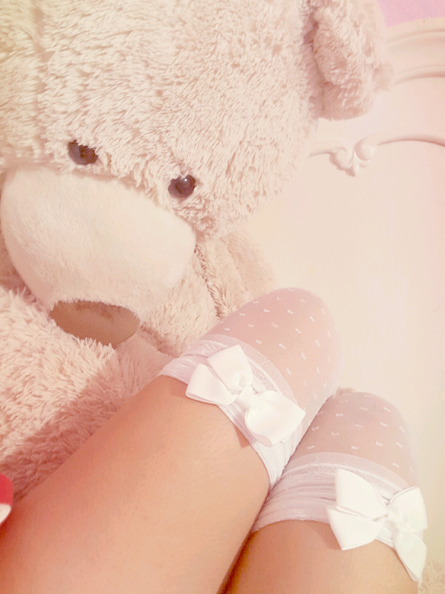 baby-kitten-dolly:  My thigh highs from yesterday :)