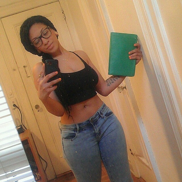 meet-black-girls:  Hello, I’m Jazmin. Do you like me? If yes, check my dating profile.