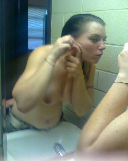 Porn Pics mymarinemindpart2:  Army hottie looking fine