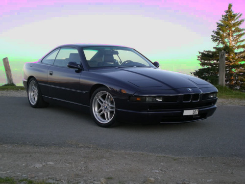 huyenae: Bmw 850 m0od