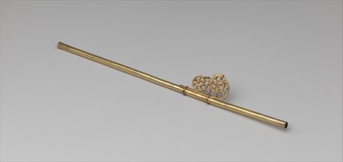 met-cloisters: Straw via The CloistersMedium: Silver, partly gilt; niello, jewelsThe Cloisters Colle