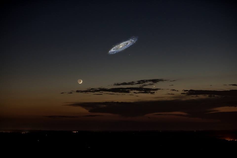 laughing-treees: If Andromeda were brighter, this is how it would look in our night