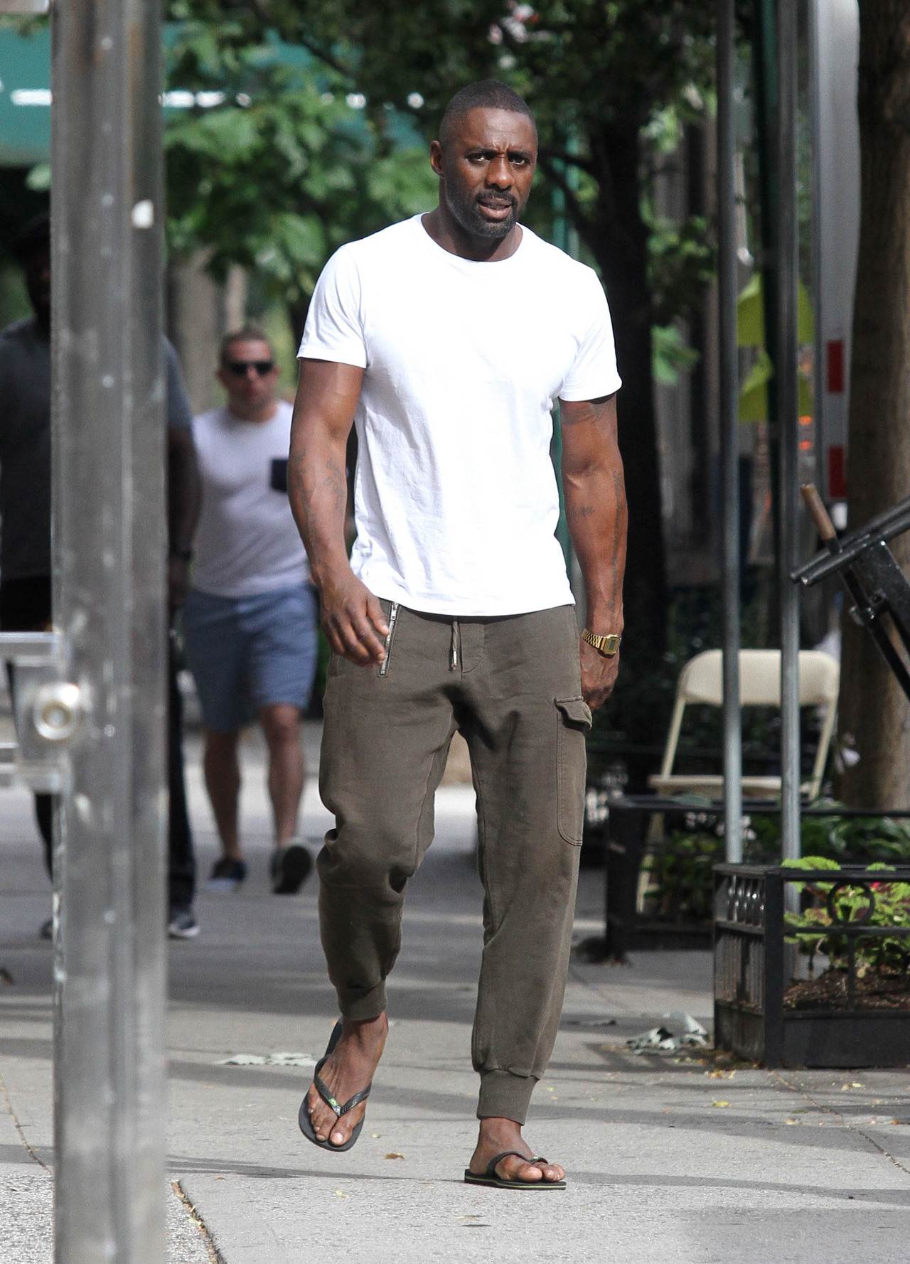 Barefoot Male Celebs of Color — Idris Elba