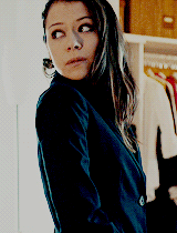 cosimas:  favorite sarah as beth outfits 