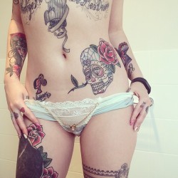 tittie-kittie:  Tattoo blog