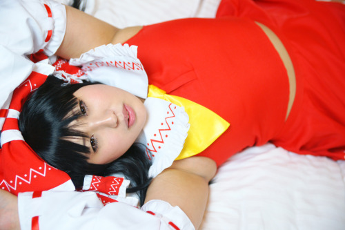 Touhou Project - Reimu Hakurei (Yurika) 8HELP US GROW Like,Comment & Share.CosplayJapaneseGirls1.5 - www.facebook.com/CosplayJapaneseGirls1.5CosplayJapaneseGirls2 - www.facebook.com/CosplayJapaneseGirl2tumblr - http://cosplayjapanesegirlsblog.tumblr.c