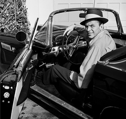 fuckyeahvintage-retro:  Frank Sinatra with his T-Bird. c.1955 © Frank Worth 