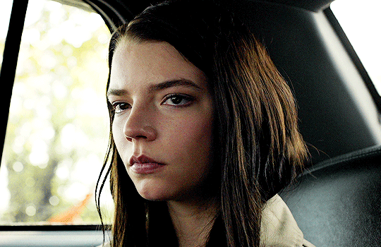 graphyfilms on X: Anya Taylor-Joy as Casey Cooke Split (2017) Directed by  M. Night Shyamalan Cinematography by Mike Gioulakis   / X