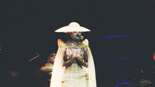 themexicanunicornmonster:  hausofdiego:  Lady Gaga + México City + Born This Way