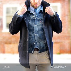 Hhmm&hellip; I want a classic trucker jacket!!! #levis @levis #denim