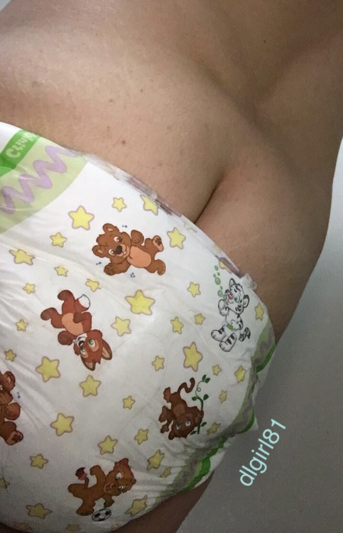 dlgirl81:  Big thanks to my buddy @mytime77 for the surprise pack of crinklz! 