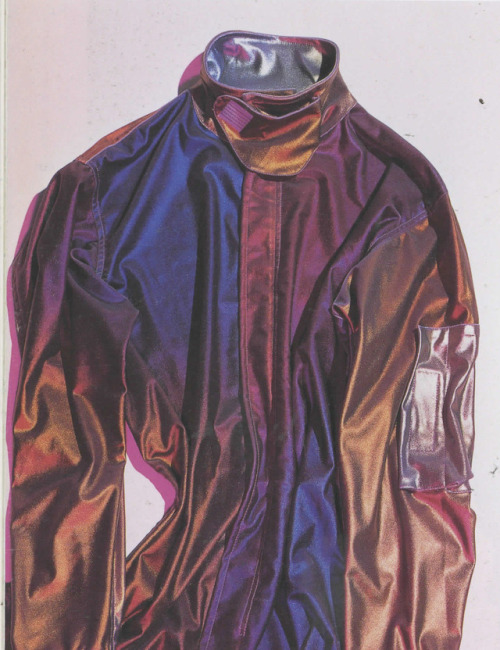 Koji Hamai “gradation Type 1″ march 1995This garment make from hundred per cent two way stretch poly