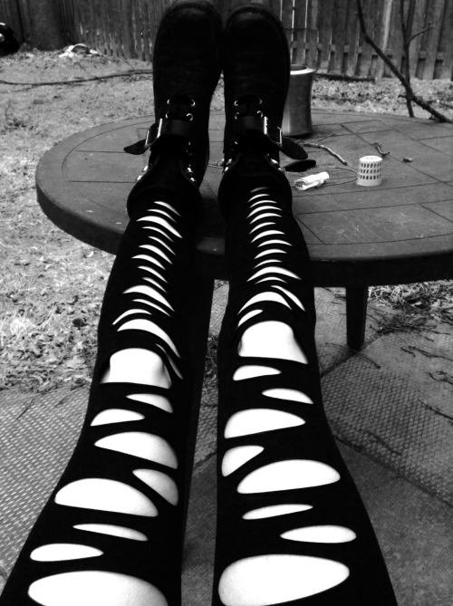 wonderlostisidora:  oohhmyfuckinggod I WANT THISSSSSSSS
