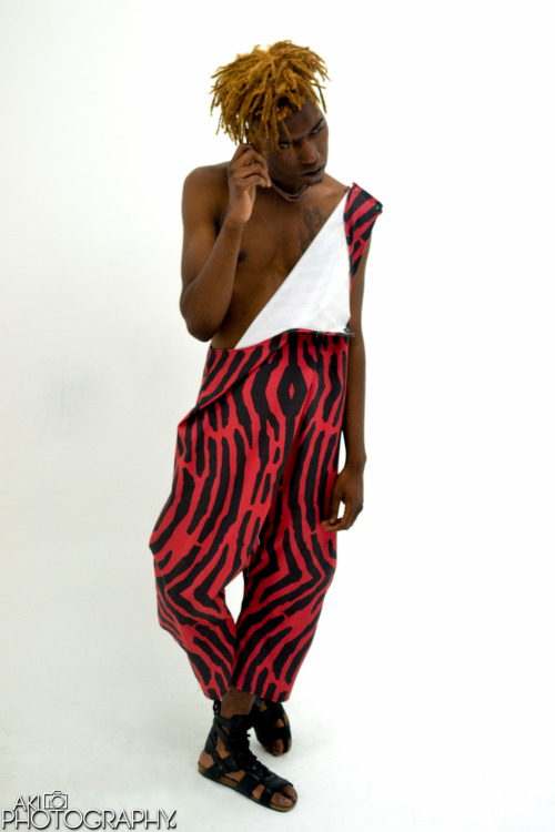 akiphotos:   8PM By Phillip-Michael ( blvckfoxx​ ) Pre-Spring 2016 x OBJECTIVE 7/11