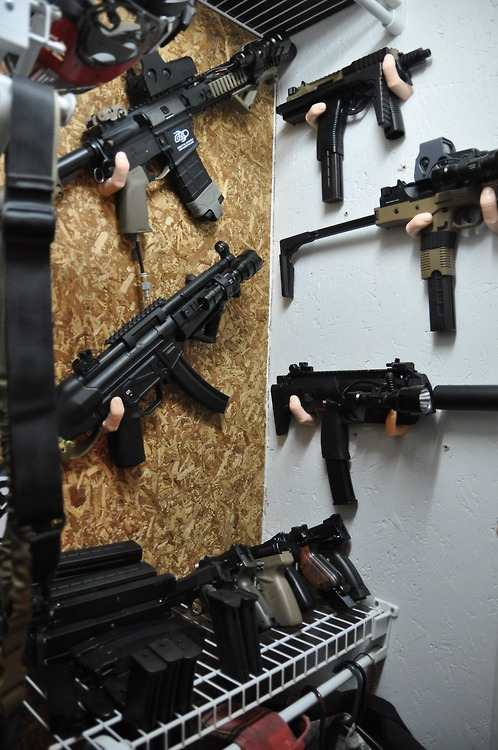 coffeeandspentbrass:  misterspotswood:  I THOUGHT THOSE WERE DILDOS THEY WERE HANGING