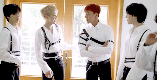 Shownu and his two admirers — Hoshi & Yugyeom
