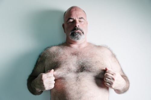 unclesonly:  Manly beast..