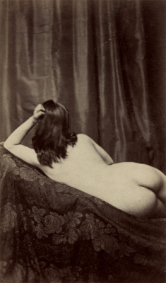 hauntedbystorytelling: Anonymous photographer :: Nude study, France, circa 1870. Printed on albumen paper. / src: Lumière des roses https://painted-face.com/