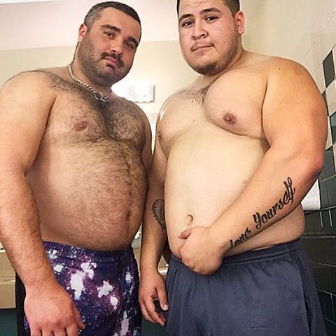 bigsteve316: beefbearrito: Doing big boy weights w/ @boydonick Hot big boys Nice
