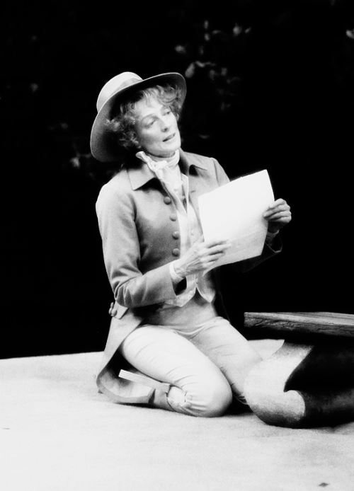 dontbesodroopy:Maggie Smith as Rosalind/Ganymede - As You Like It (1976/77)