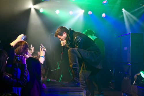 Austin Carlile- Of Mice & Men at JBTV in Chicago. See more photos at scopeout.net/photosFollow u