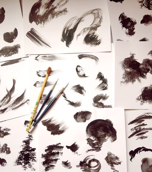 Making digital ink brushes today! These are responsible for the styling, texture, and details you se