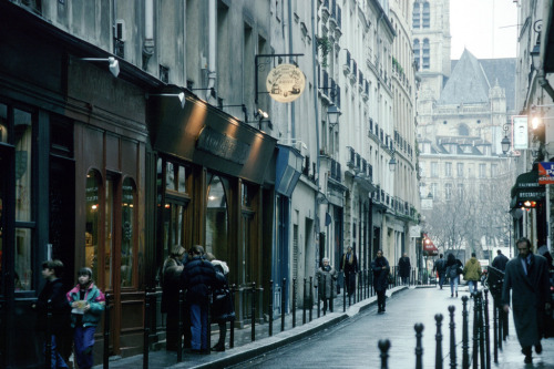 foxmouth: Parisian Winter - Paris Hiver, 2013 | Joey Zanotti