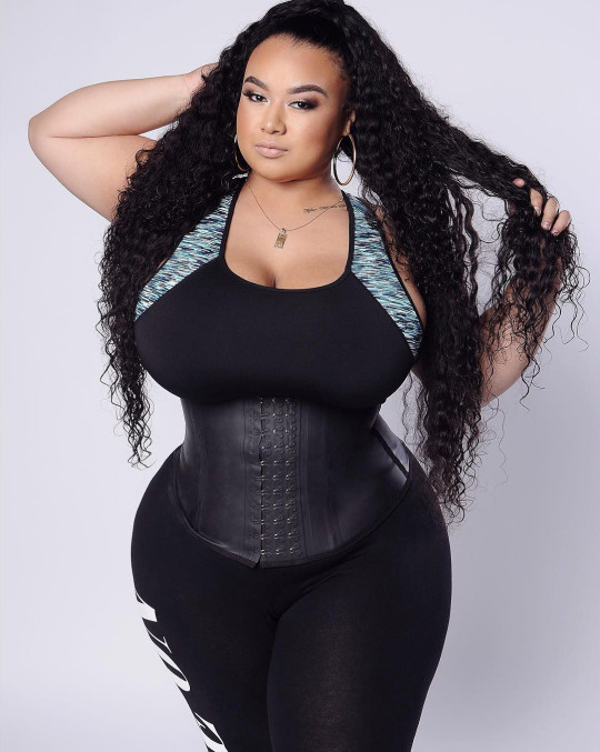 tittyfuckingking:  follow us over at https://www.tumblr.com/blog/tittyfuckingking ™