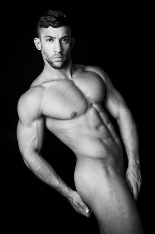 machodesungao:  http://machodesungao.tumblr.com/ 