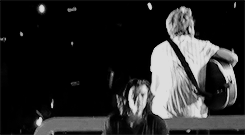 spidermanm: @Harry_Styles: “As far as I’m aware, the doors are open. And we’re
