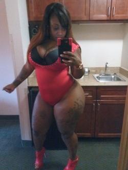 bigeric05:  DAMN THICKNESS