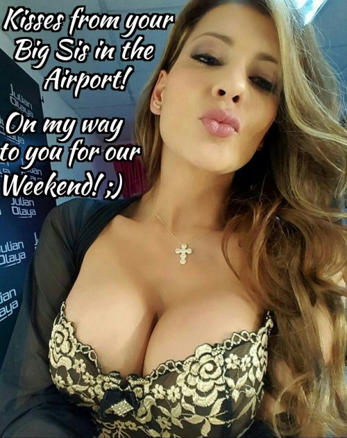 incestuousaddiction:Mmmm…Wish my big sister visited me like this…Sexy