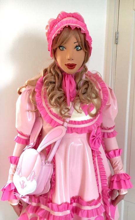 captivesissybaby:  ellentex:  My new latex sweet lolita dress! :) Ready to party now!   just looking at this dress fills me with sissy excitement!!!