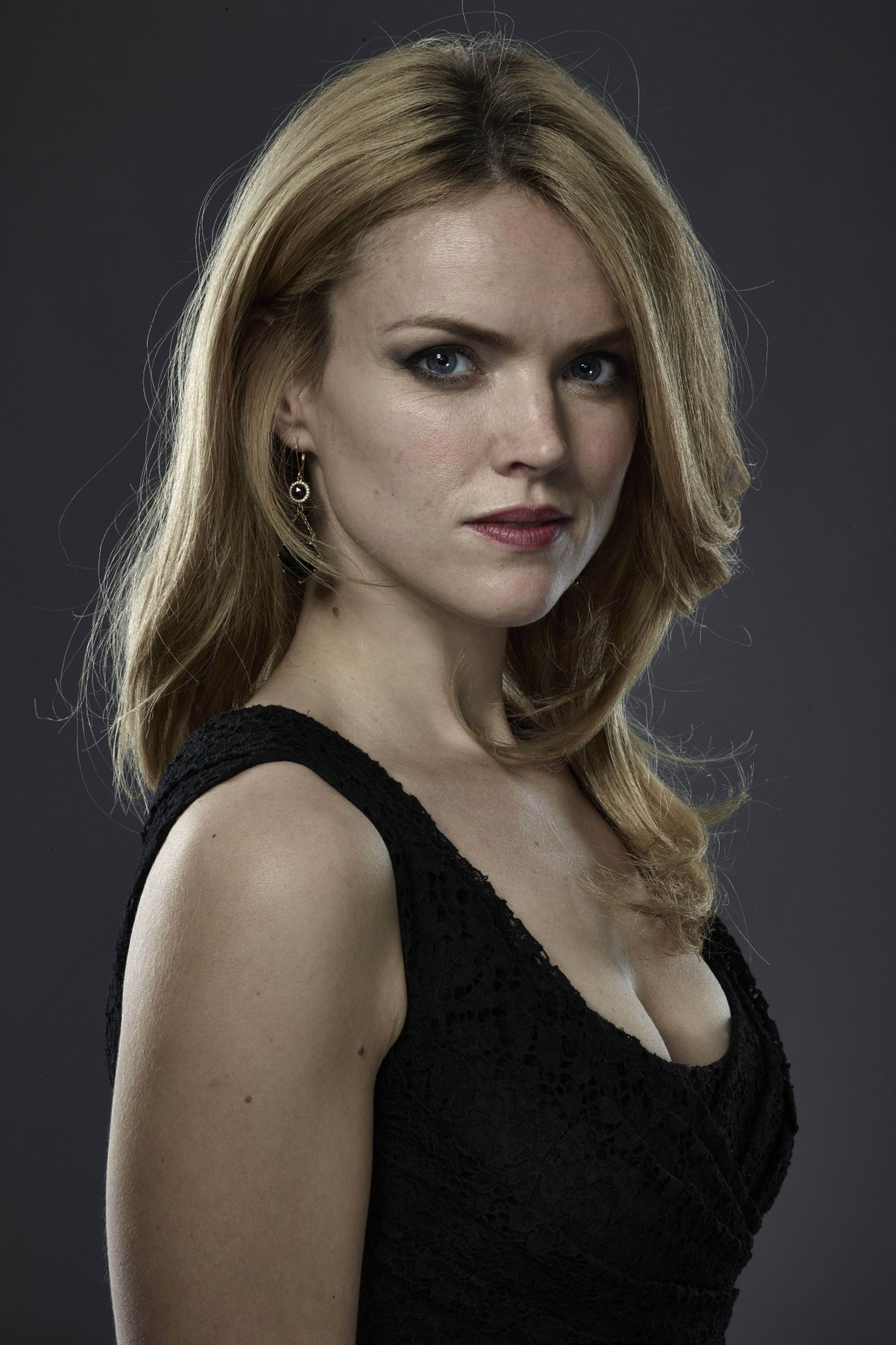 Happy Birthday Erin Richards  May 17